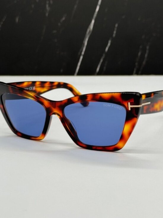 Tom Ford Accessories - NEW TOM FORD TF871 55V WOMEN CAT EYE SUNGLASSES TOM FORD WYATT FT0871/S 55V